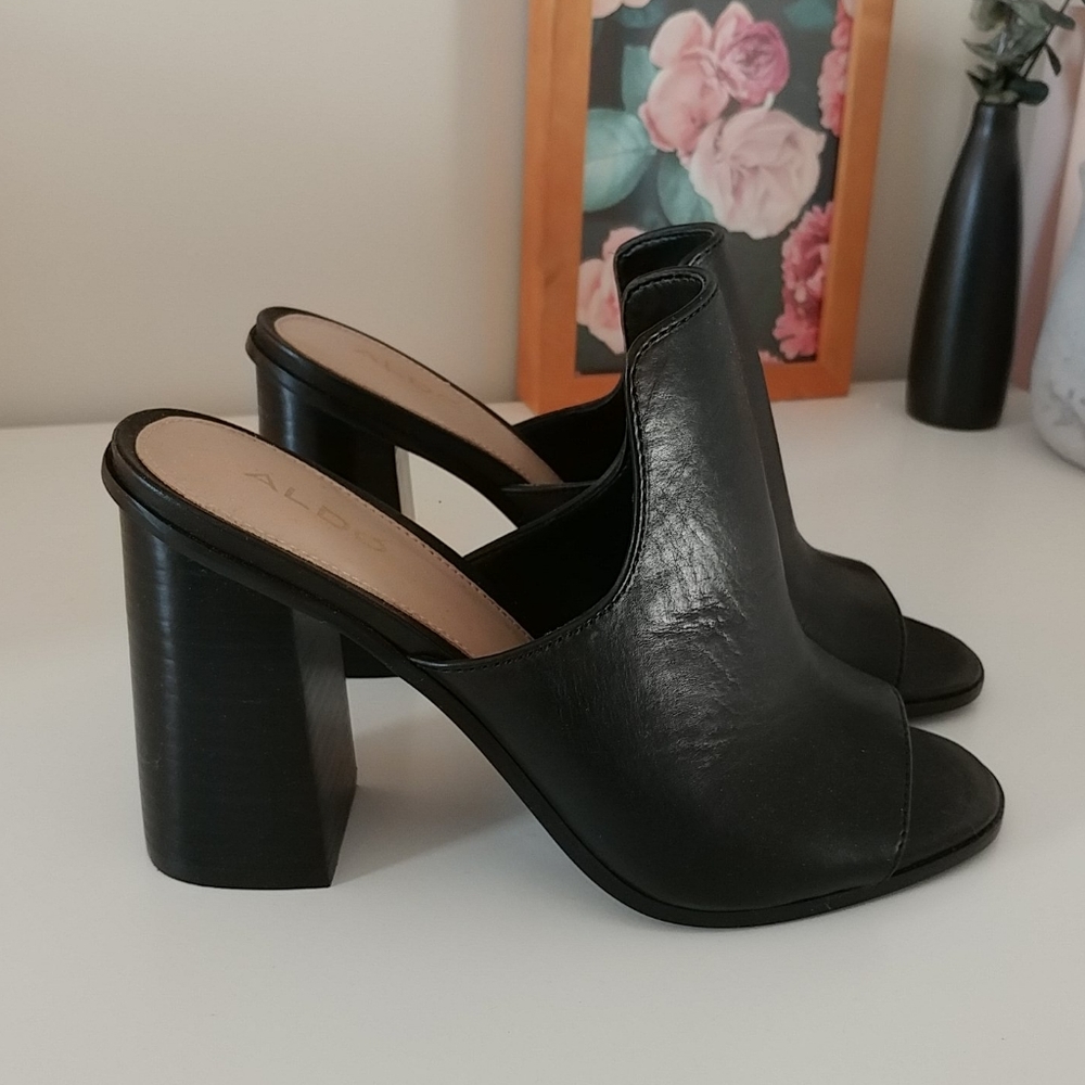 Leather shoes